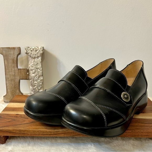 Dromedaris Stella Slip On Women’s in Black Size 41 - Picture 3 of 15